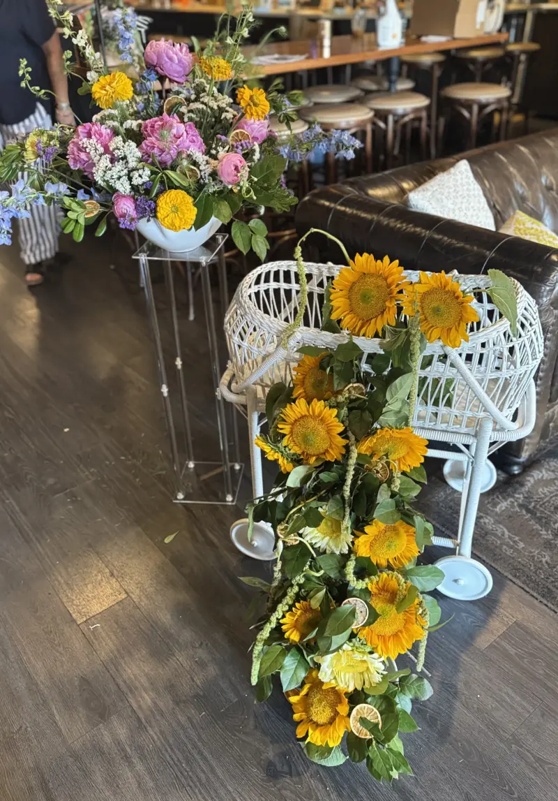 Baby shower florals
